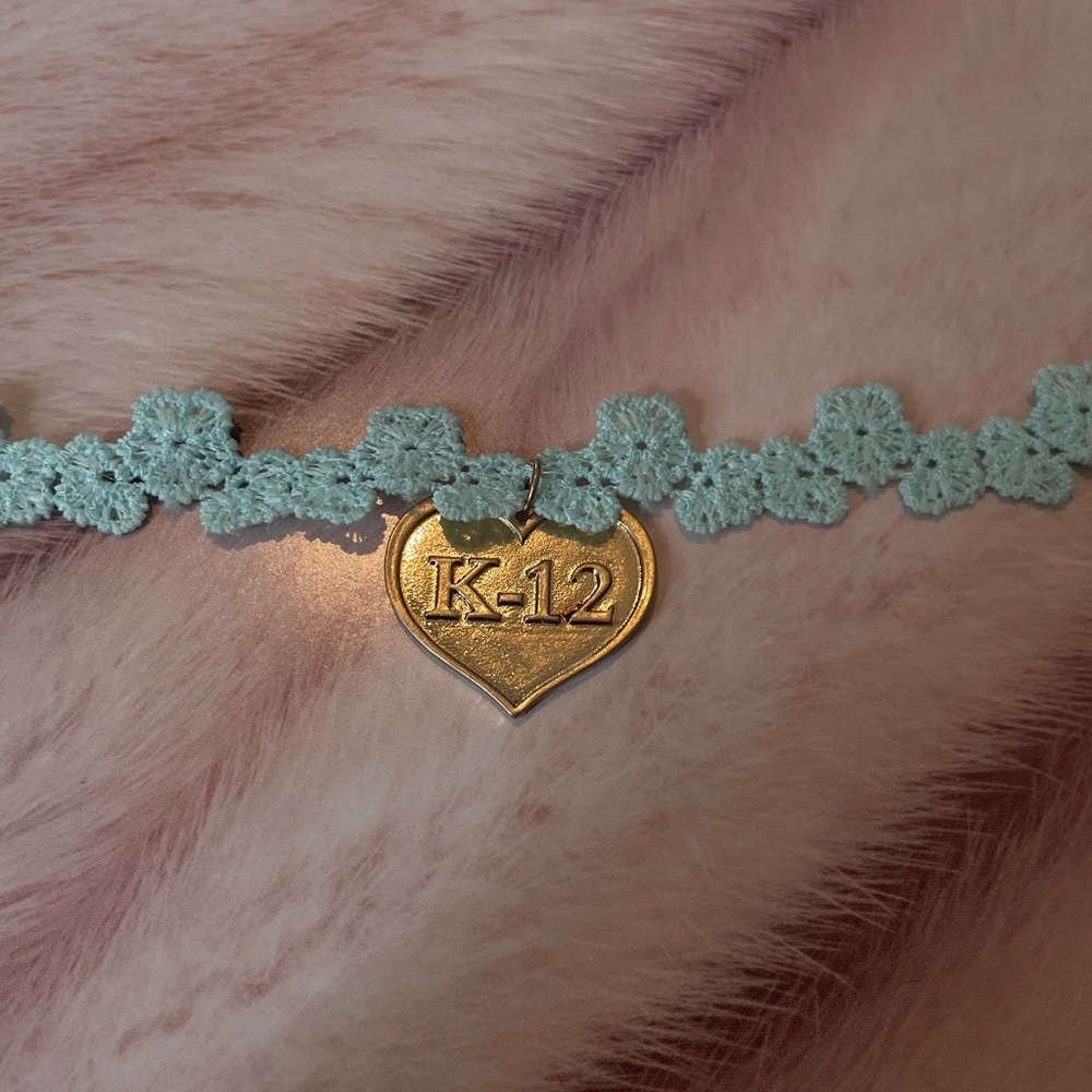 Melanie Martinez Blue K-12 Floral Choker